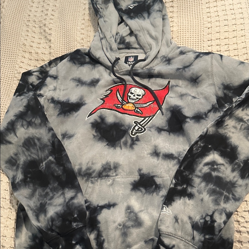 New Era Gray NFL Team Apparel Hoodie